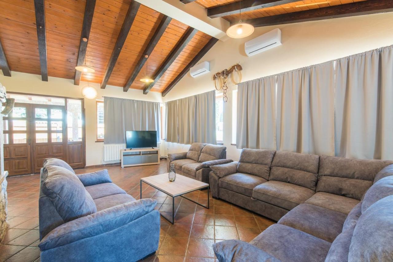 Casa Oliva In Klostar Luaran gambar